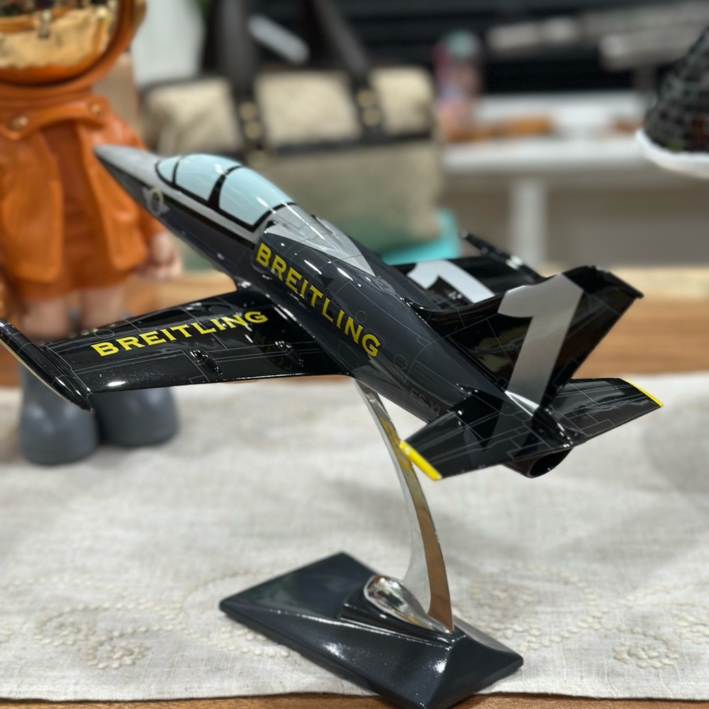 BREITLING L-39 ALBATROS JET #1 MODEL LIMITED EDITION 100% AUTHENTIC
